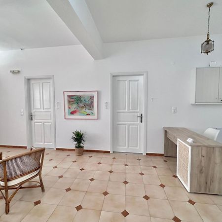 Athanasia Apartments Skiathos Exterior photo