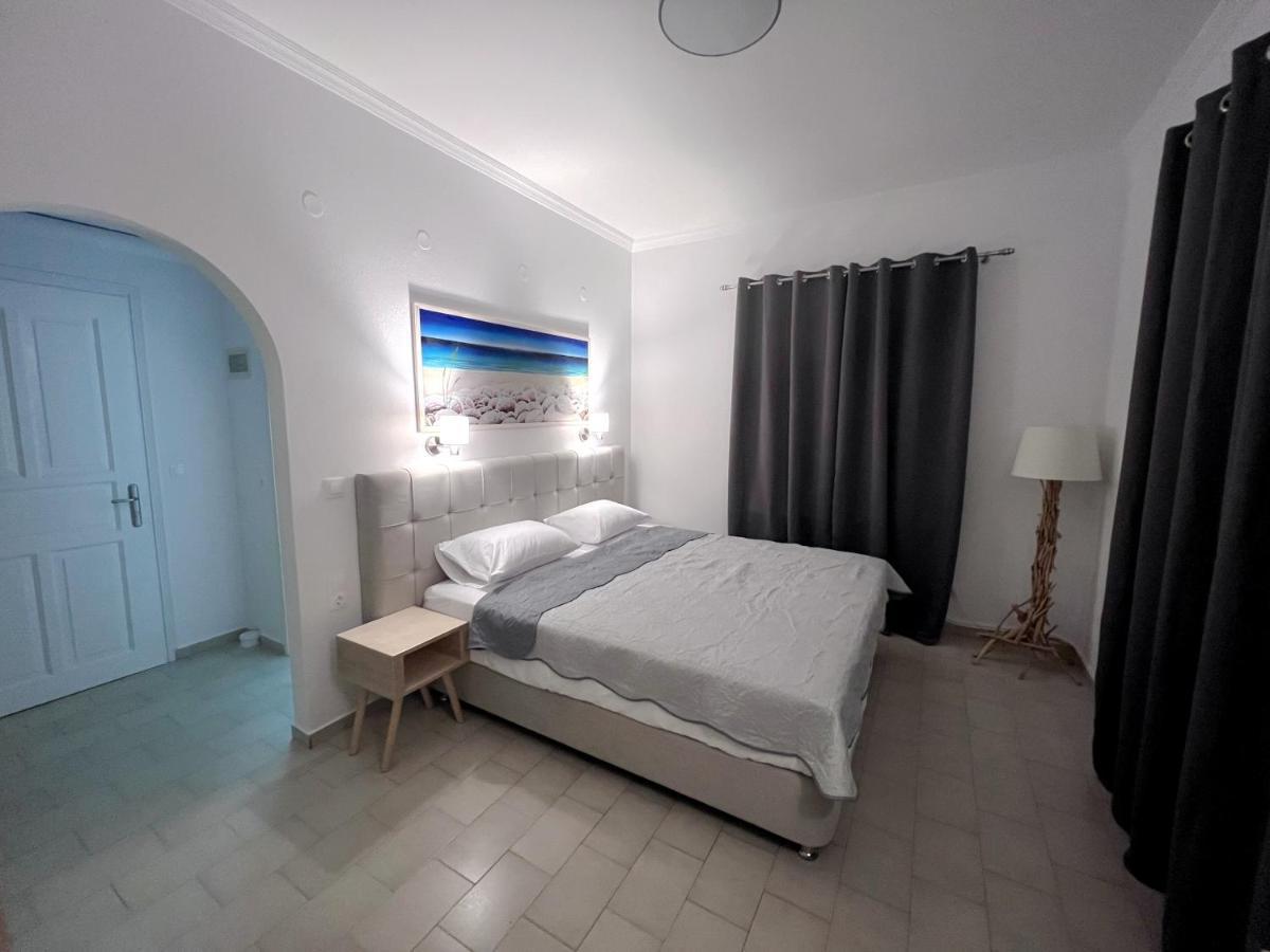 Athanasia Apartments Skiathos Exterior photo