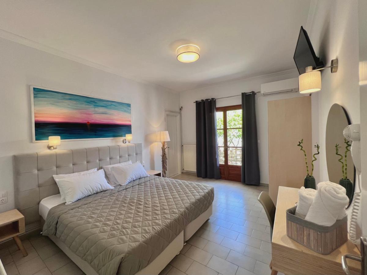 Athanasia Apartments Skiathos Exterior photo