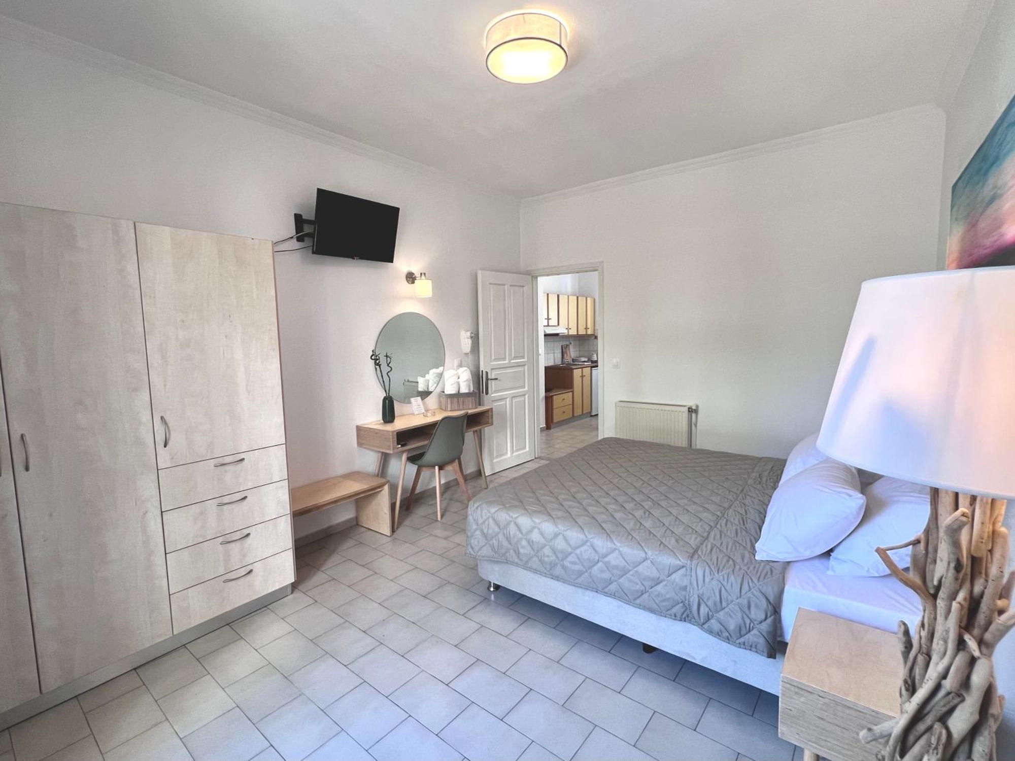 Athanasia Apartments Skiathos Exterior photo